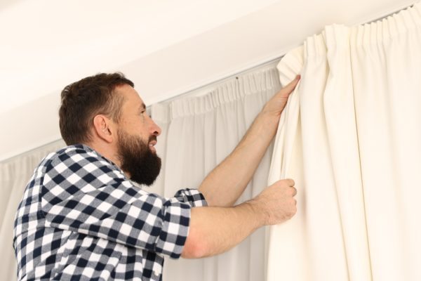 Curtain Fixing